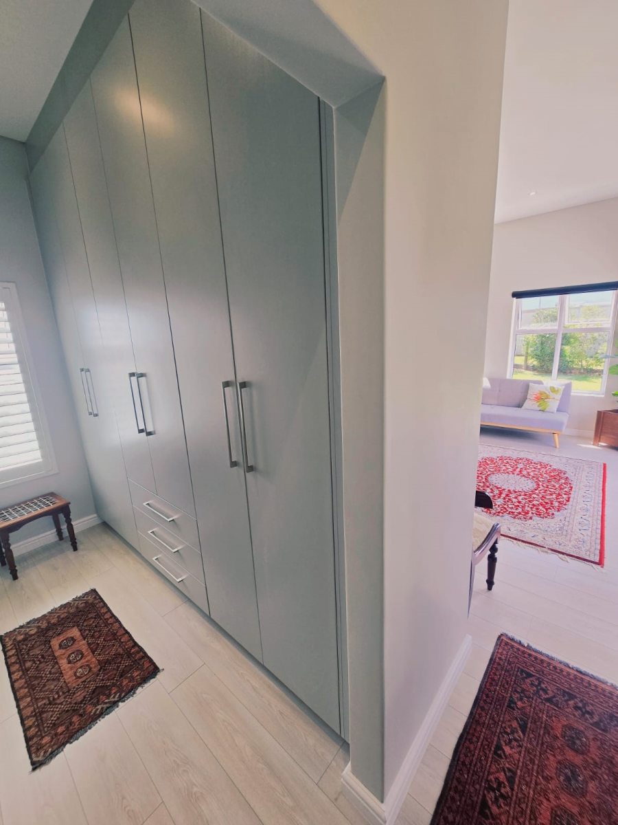 3 Bedroom Property for Sale in Kingswood Golf Estate Western Cape